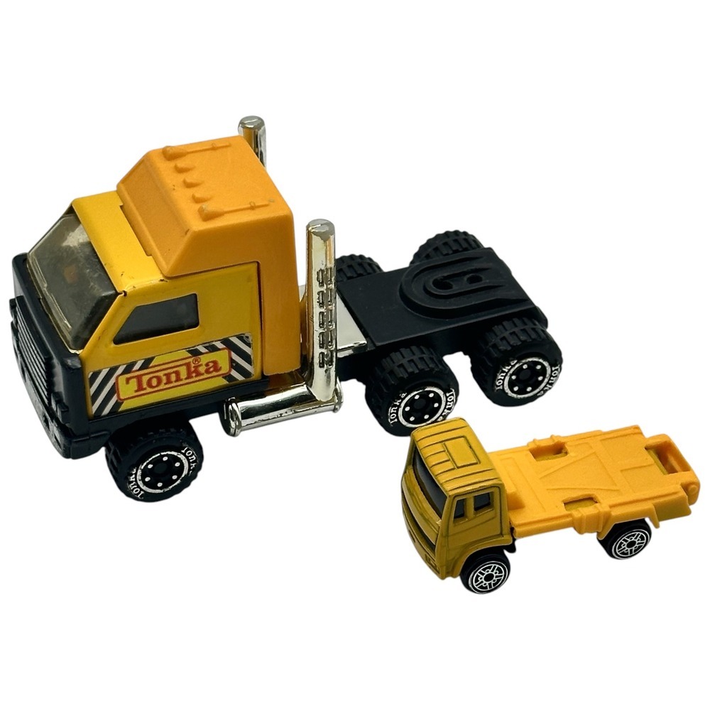 Tonka and Maisto Diecast Construction Truck Set Yellow Semi Cab‎ and Flatbed